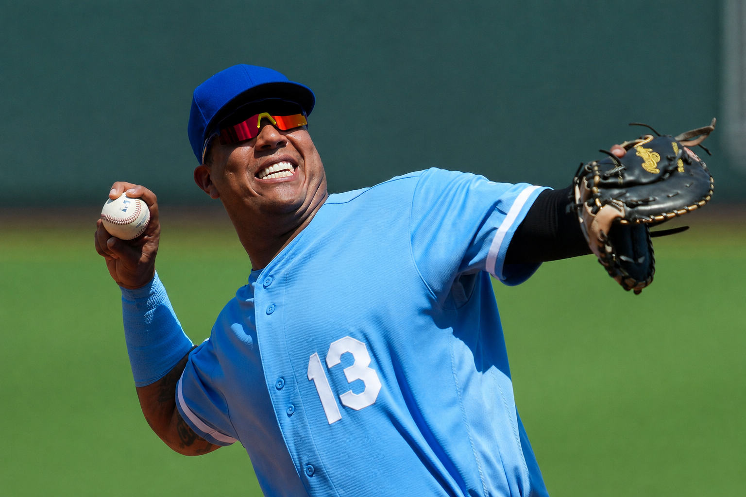 Baseball Sunglasses vs. Regular Sunglasses: What's the Difference?
