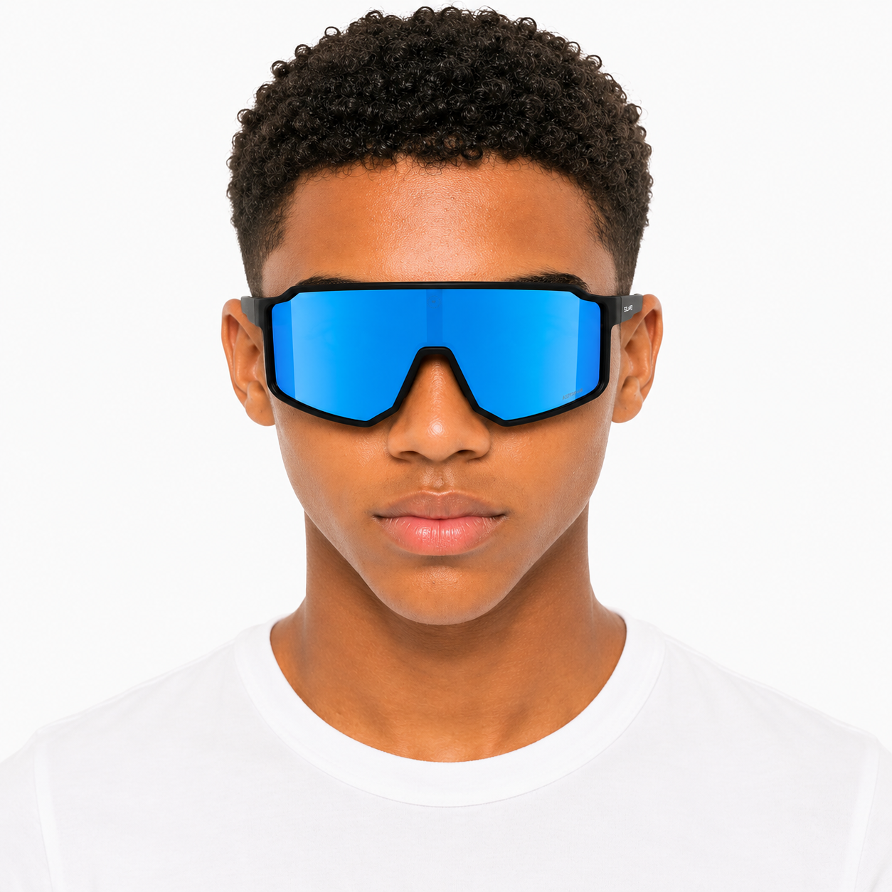 Person wearing solaro pluto reflective blue sunglasses with black frame on a white background